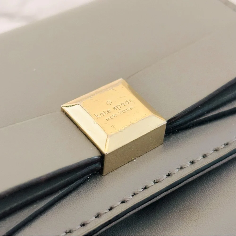 Kate Spade Gray‎ Wallet with Gold Accents